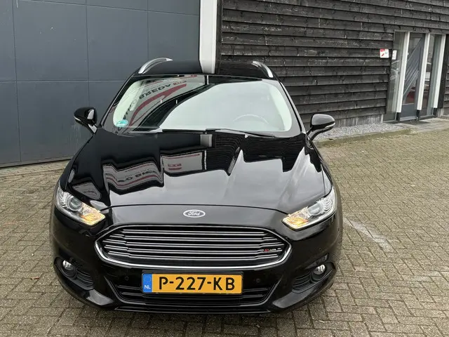 Ford Mondeo Wagon 1.5 Titanium automaat 2018 Benzine 3