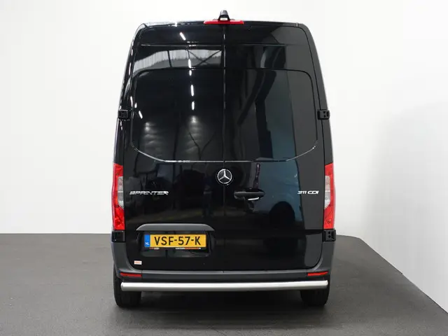 Mercedes-Benz Sprinter L2H2 Automaat 2023 Diesel 4