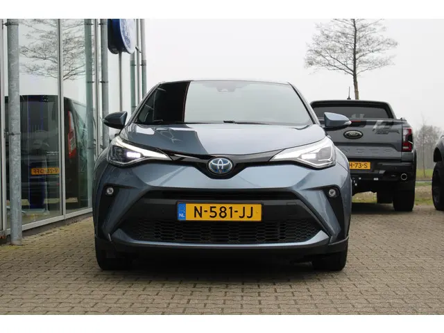 Toyota C-HR 2.0 Hybrid Style 2021 Hybride Benzine 3