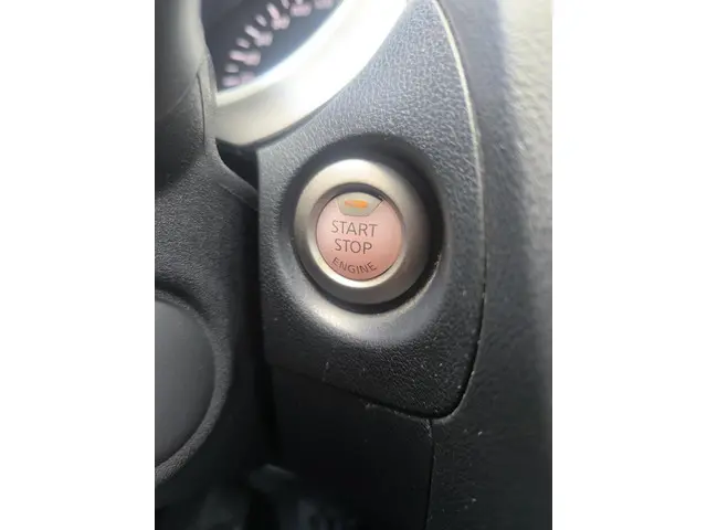 Nissan Juke 1.2 DIG-T S/S Tekna 2016 Benzine 30