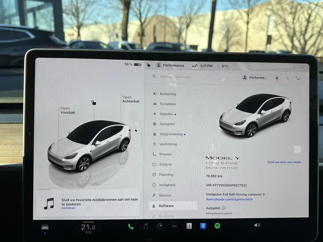 Tesla Model Y Long Range AWD 75 kWh 2023 Elektrisch 26