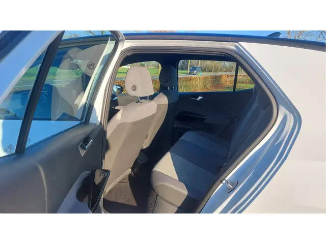Volkswagen ID.3 Pure 45 kWh 2021 Elektrisch 12