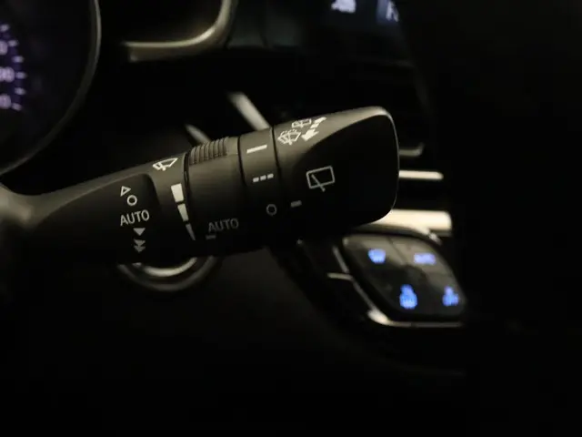 Toyota C-HR 1.2 Dynamic 2017 Benzine 21