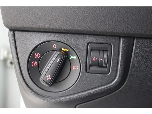 Volkswagen Polo 1.0 MPI Comfortline 2020 Benzine 12