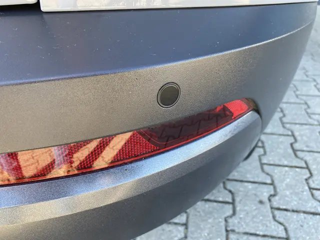 Škoda Karoq 1.0 TSI Business Edition 2021 Benzine 11