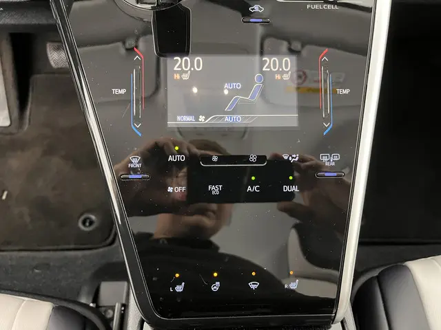 Toyota Mirai FCV Executive [ HYDROGEN ] 2020 Elektrisch 15