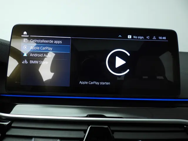 BMW 5 Serie Touring 530e xDrive 2024 Hybride Benzine 42