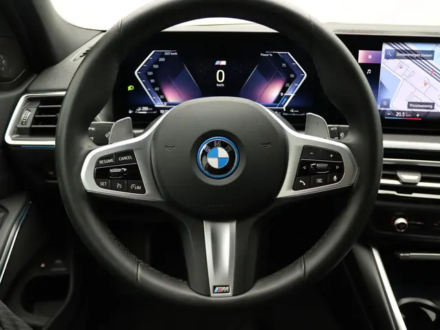 BMW 3 Serie Touring 320e 2023 Hybride Benzine 15