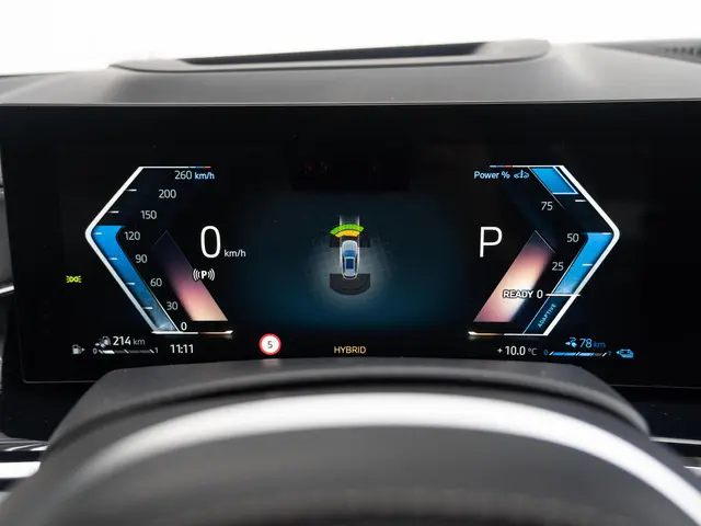 BMW X5 xDrive50e 2023 Hybride Benzine 32