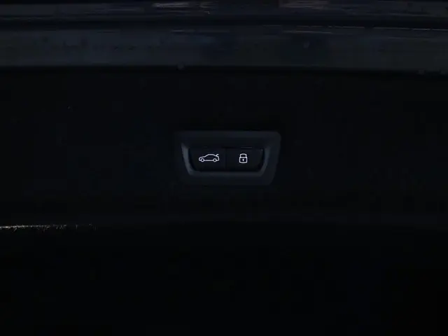 BMW 7 Serie M760e xDrive 2025 Hybride Benzine 16