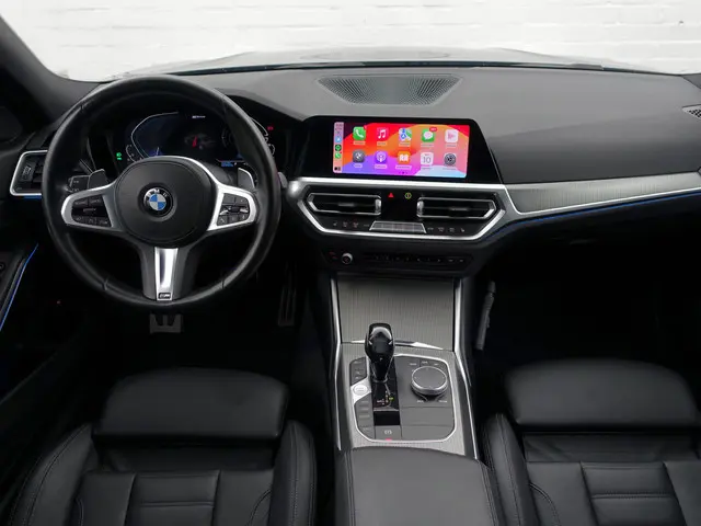 BMW 3 Serie 320e M Performance Aut- 2021 Hybride Benzine 8