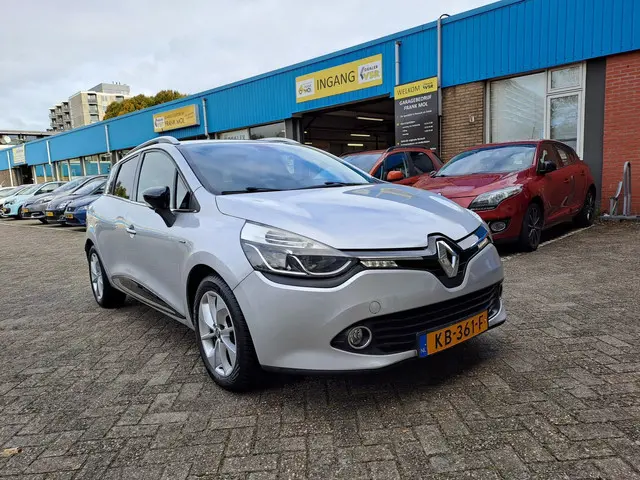 Renault Clio Estate 0.9 TCe Limited 2016 Benzine