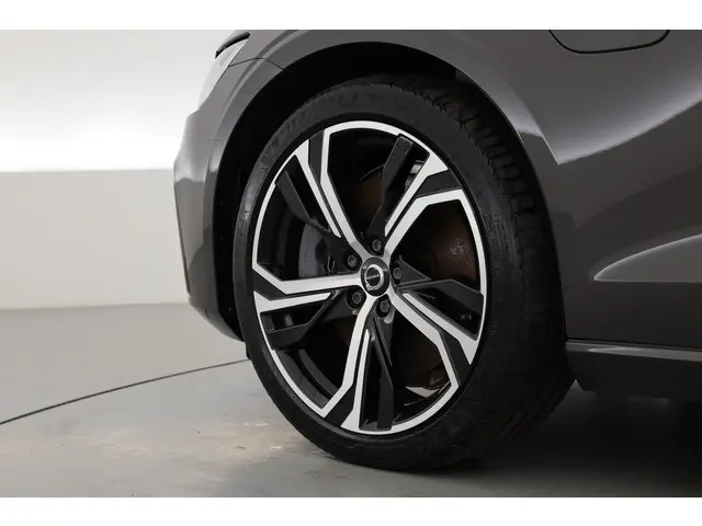 Volvo V60 T6 Recharge Plus Dark 2023 Hybride Benzine 36