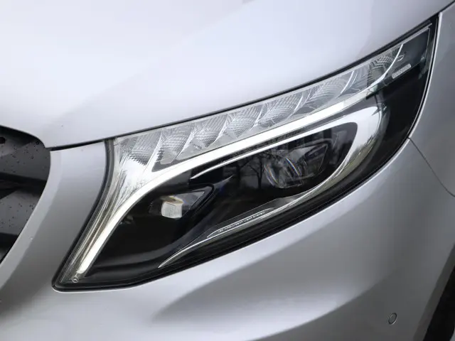 Mercedes-Benz Vito 116 CDI LANG DC AUT. 2019 Diesel 21