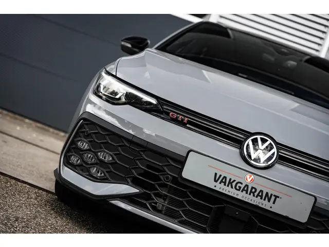 Volkswagen Golf 8.5 2.0 TSI GTI 2024 Benzine 19
