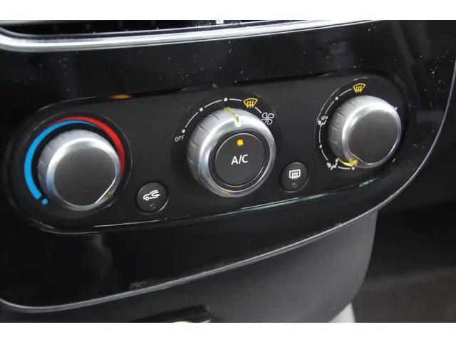 Renault Clio 0.9 TCe Zen 2017 Benzine 17