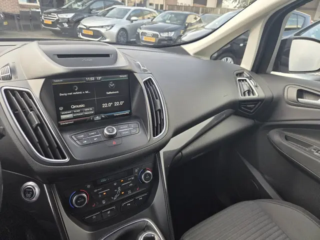 Ford C-MAX 1.5 Titanium 2015 Benzine 9