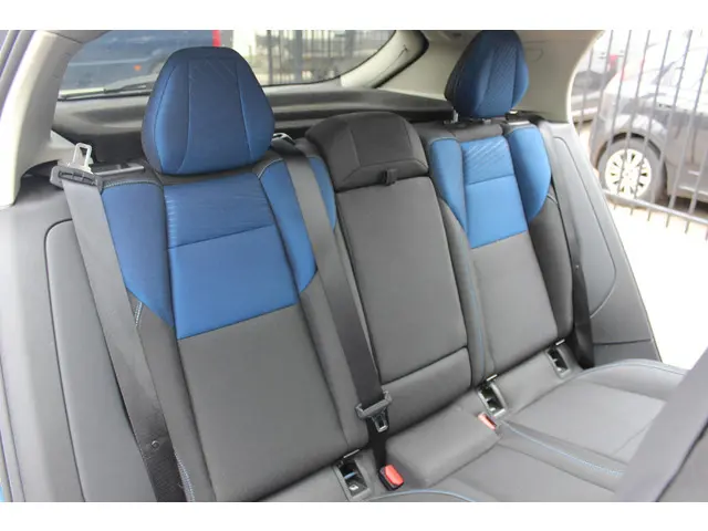 Lynk & Co 01 1.5 Schuifdak enz,enz, 2021 Hybride Benzine 21