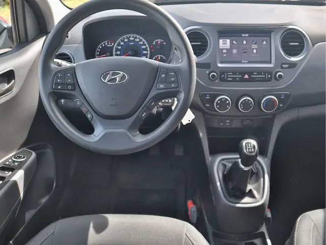 Hyundai i10 1.0i Comfort 2019 Benzine 11