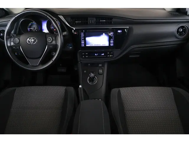 Toyota Auris 1.8 Hybrid Dynamic 2018 Hybride Benzine 4