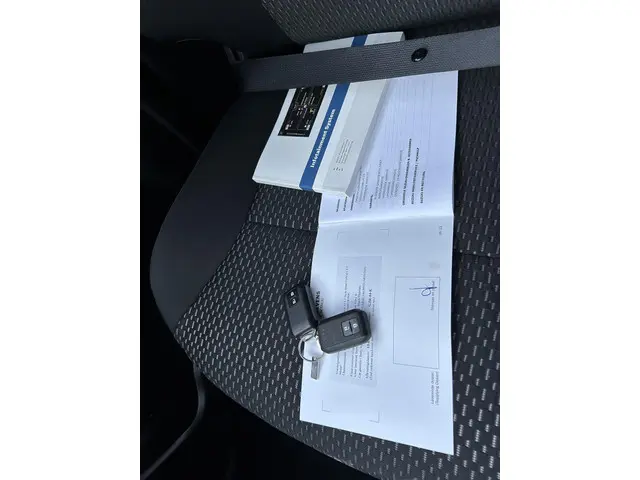 Suzuki Ignis 1.2 Smart Hybrid Style 2024 Benzine 10