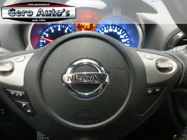 Nissan Juke 1.6 DIG-T Tekna 191 pk leder etc 2012 Benzine 4