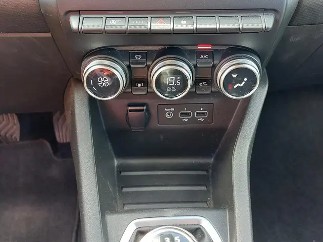 Renault Clio 1.0 TCe Zen 2020 Benzine 33
