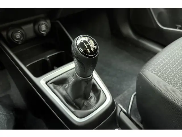 Suzuki Swift 1.2 Comfort Smart Hybrid 2021 Benzine 17