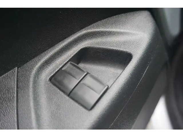 Toyota Aygo 1.0 VVT-i x-cite 2018 Benzine 4