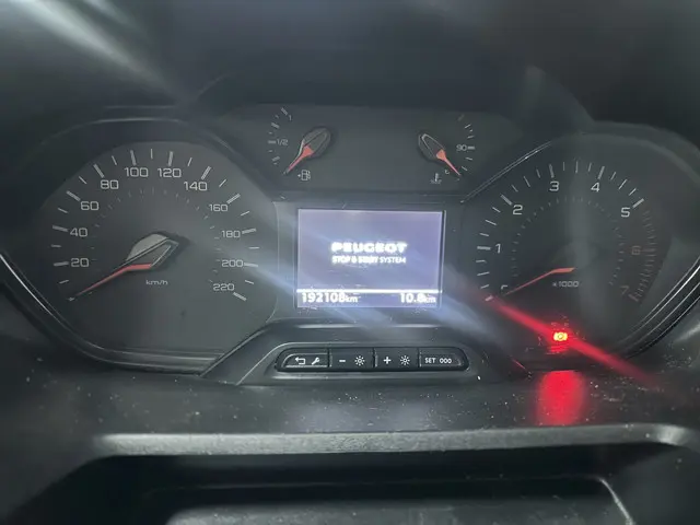 Peugeot Partner 1.5 BlueHDI 2020 Diesel 12