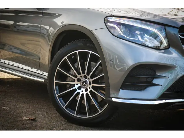 Mercedes-Benz GLC 250 4MATIC 2018 Benzine 15