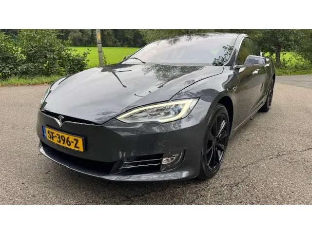 Tesla Model S 75D Base 2018 Elektrisch