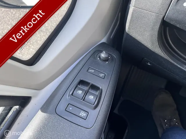 Peugeot Boxer Bestel 435 2.2 HDI L4H2 2015 Diesel 15