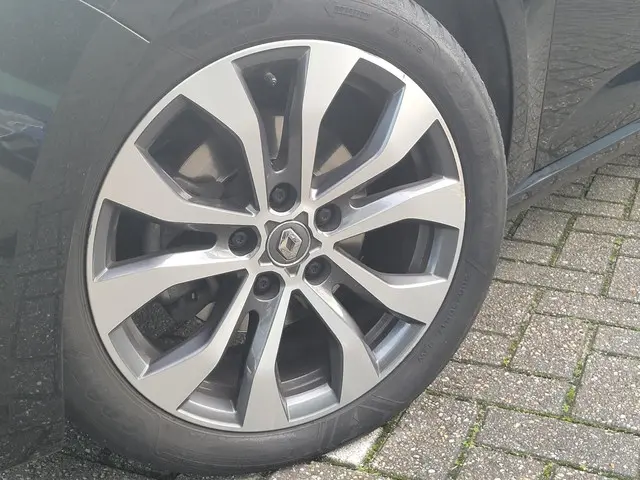 Renault Mégane Estate 1.3 TCe 140 Techno 2023 Benzine 24