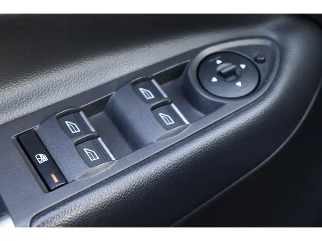 Ford Kuga 1.5 Trend org.nl trekhaak 2016 Benzine 22