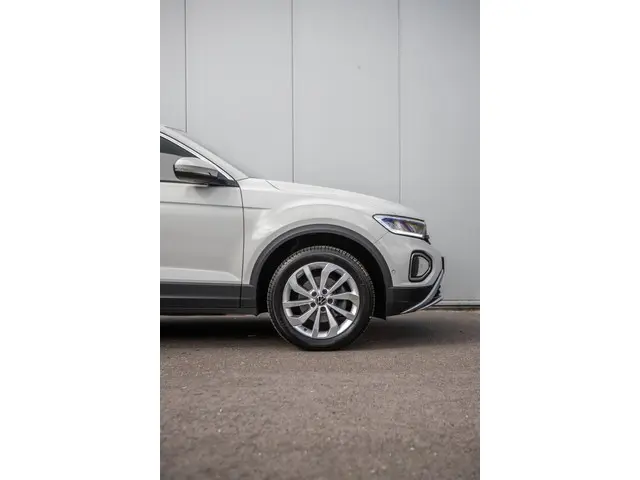 Volkswagen T-Roc 1.5 TSI ACT Life 2023 Benzine 5