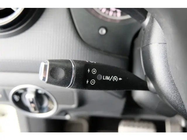 Mercedes-Benz A-Klasse 180 Ambition 2013 Benzine 28