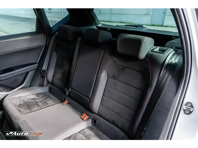 SEAT Ateca 1.4 EcoTSI FR 2018 Benzine 26