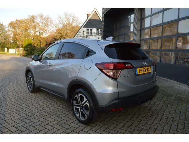 Honda HR-V 1.5 i-VTEC Executive automaat 2017 Benzine 4