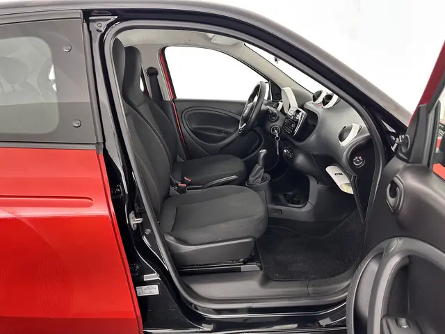 Smart Forfour 1.0 Pure 2016 Benzine 11