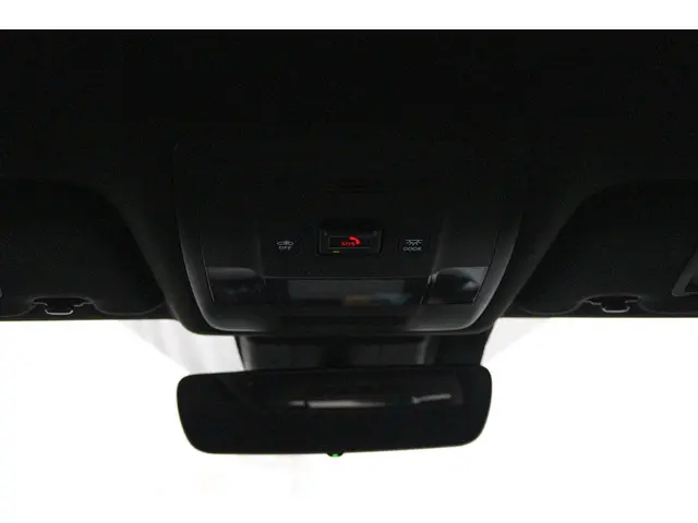 Lexus UX 250h Luxury Line 2020 Hybride Benzine 32