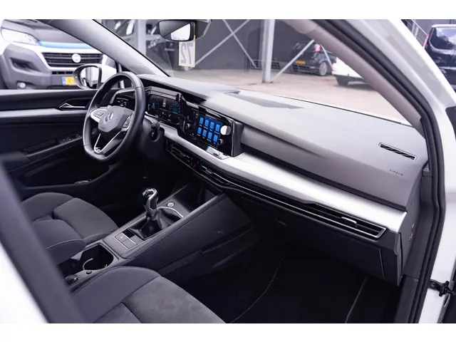 Volkswagen Golf 1.0 TSI Life 2020 Benzine 30