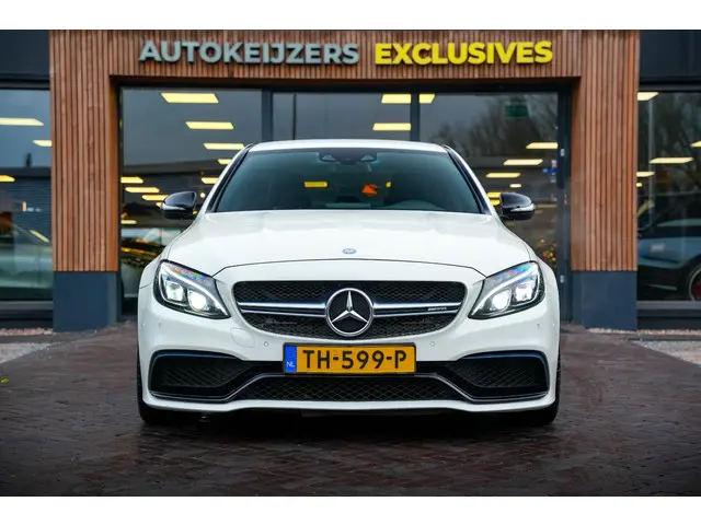 Mercedes-Benz C-Klasse 3