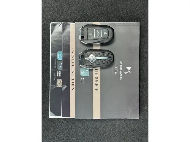 DS DS 4 E-Tense La Première 2022 Hybride Benzine 34