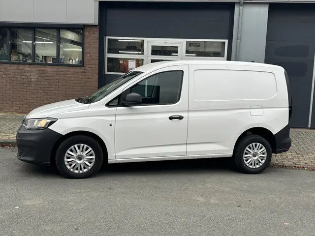 Volkswagen Caddy Cargo 2.0 TDI Comfort 2022 Diesel 7