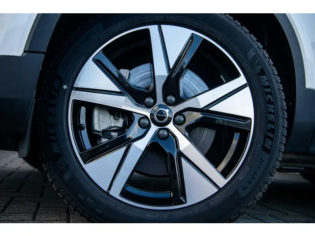 Volvo XC40 Recharge Core 2022 Elektrisch 34