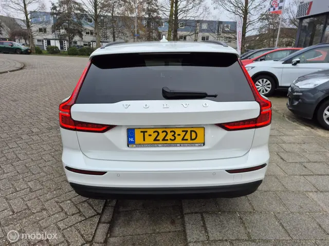 Volvo V60 2.0 B3 PLUS DARK 2023 Hybride Benzine 9