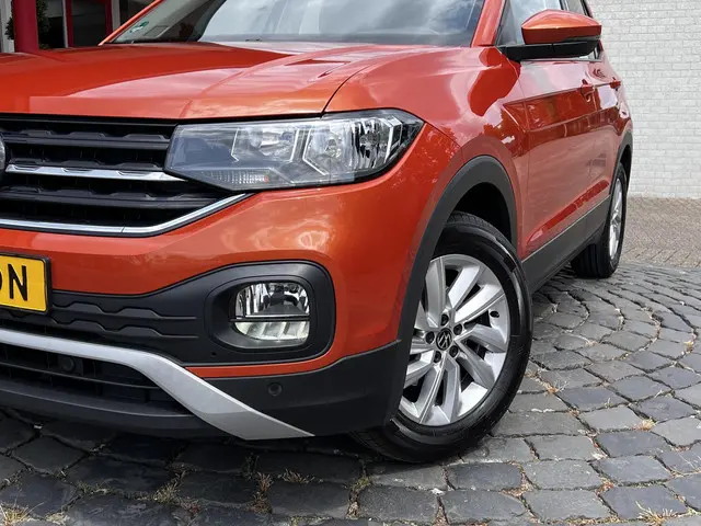 Volkswagen T-Cross 1.0 TSI Life 2021 Benzine 20