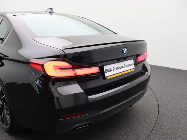 BMW 5 Serie Sedan 545e xDrive 2021 Hybride Benzine 11