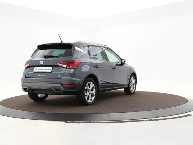 SEAT Arona 1.0 Tsi 110pk DSG FR 2022 Benzine 6